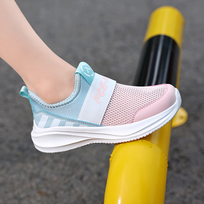 Sports Equipment For Schools - Sepatu Slip On Anak Perempuan Sneaker